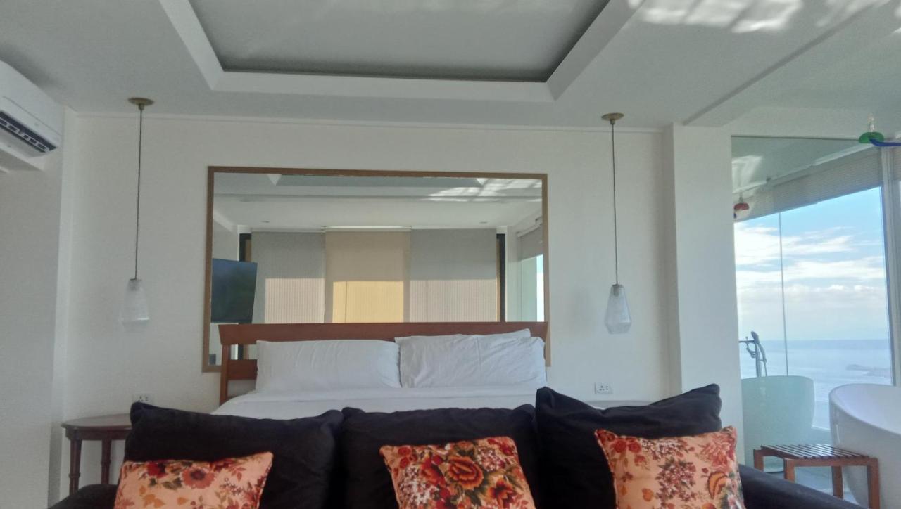 Bed and Breakfast The Carmelence View Tagaytay City Zewnętrze zdjęcie