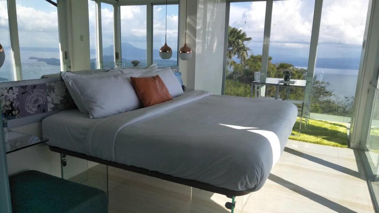 Bed and Breakfast The Carmelence View Tagaytay City Zewnętrze zdjęcie