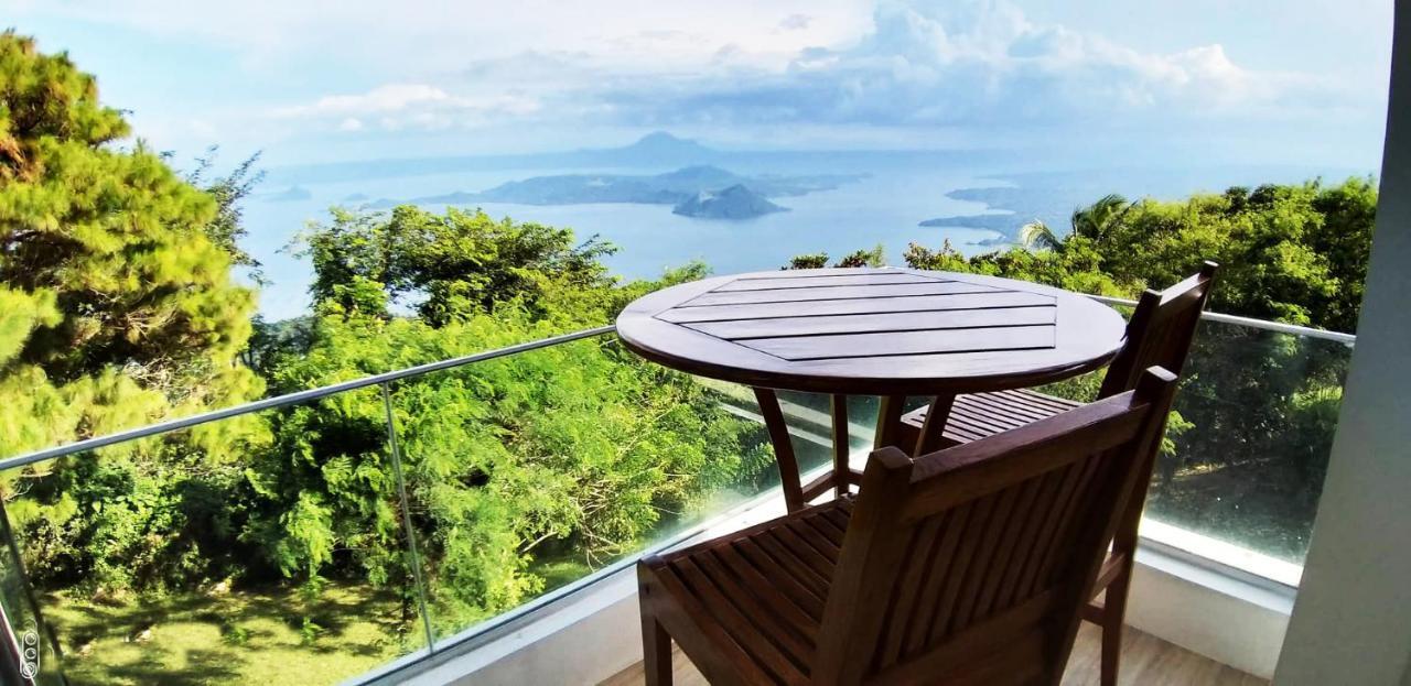 Bed and Breakfast The Carmelence View Tagaytay City Zewnętrze zdjęcie